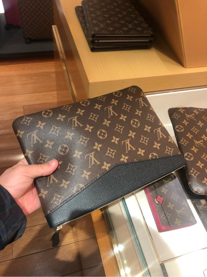 LV（ルイヴィトン）DAILクラッチウィメンズラージクラッチ