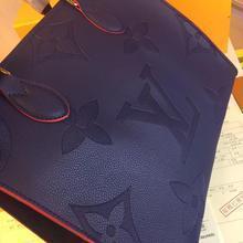 LV（ルイヴィトン）ONTHEGO ミディアムハンドバッグ
