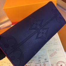 LV（ルイヴィトン）ONTHEGO ミディアムハンドバッグ