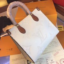 LV（ルイヴィトン）ONTHEGO ミディアムハンドバッグ