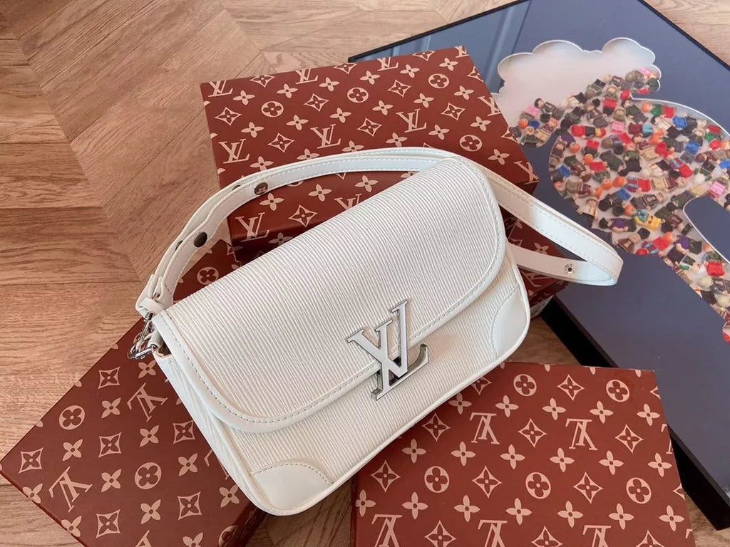 LVウォーターリップルメッセンジャーバッグフラップハンドバッグホットスタイル