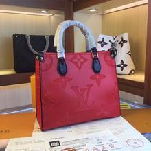 LV（ルイヴィトン）ONTHEGO ミディアムハンドバッグ