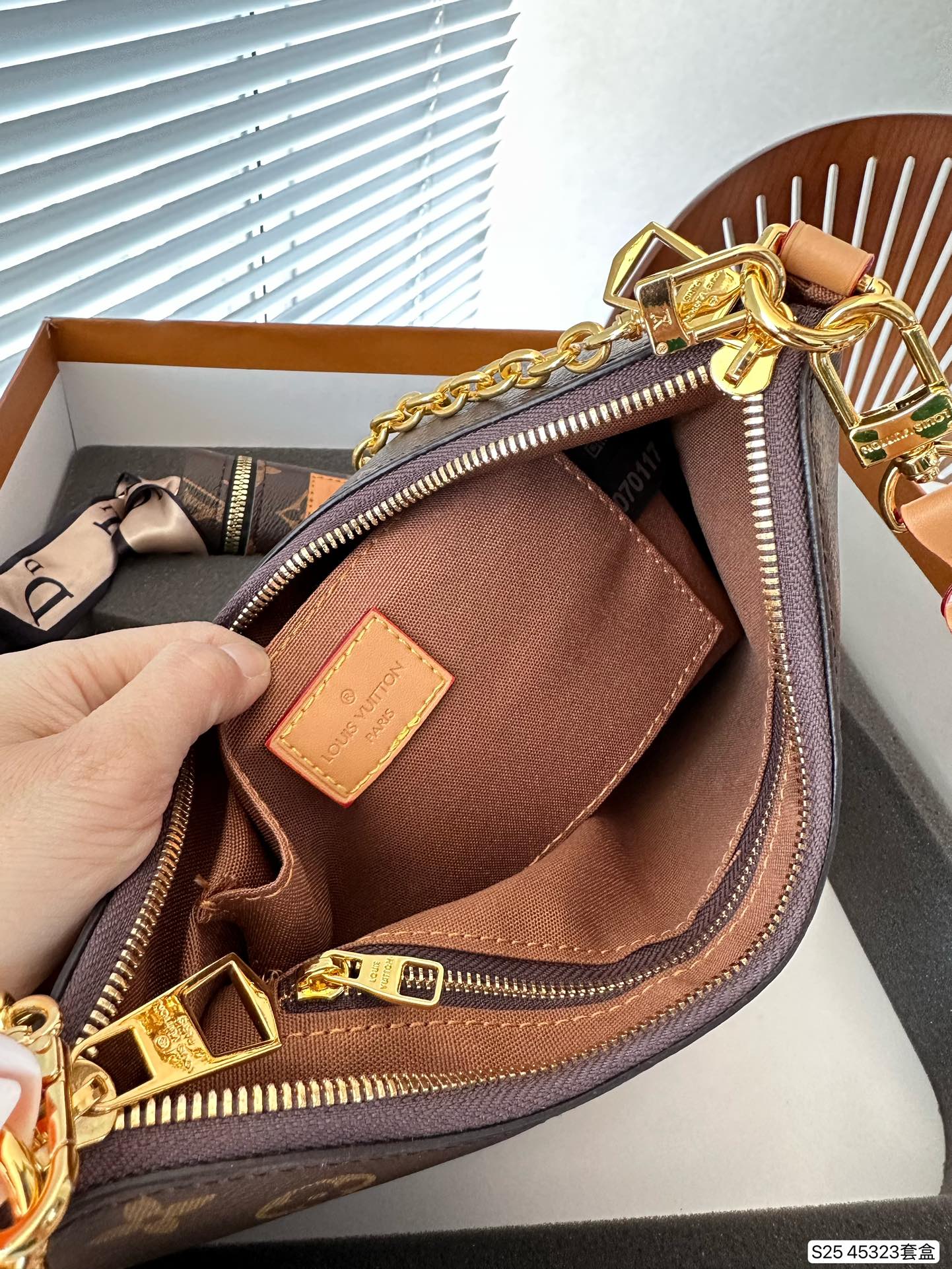 LV ホーンボックスバッグ