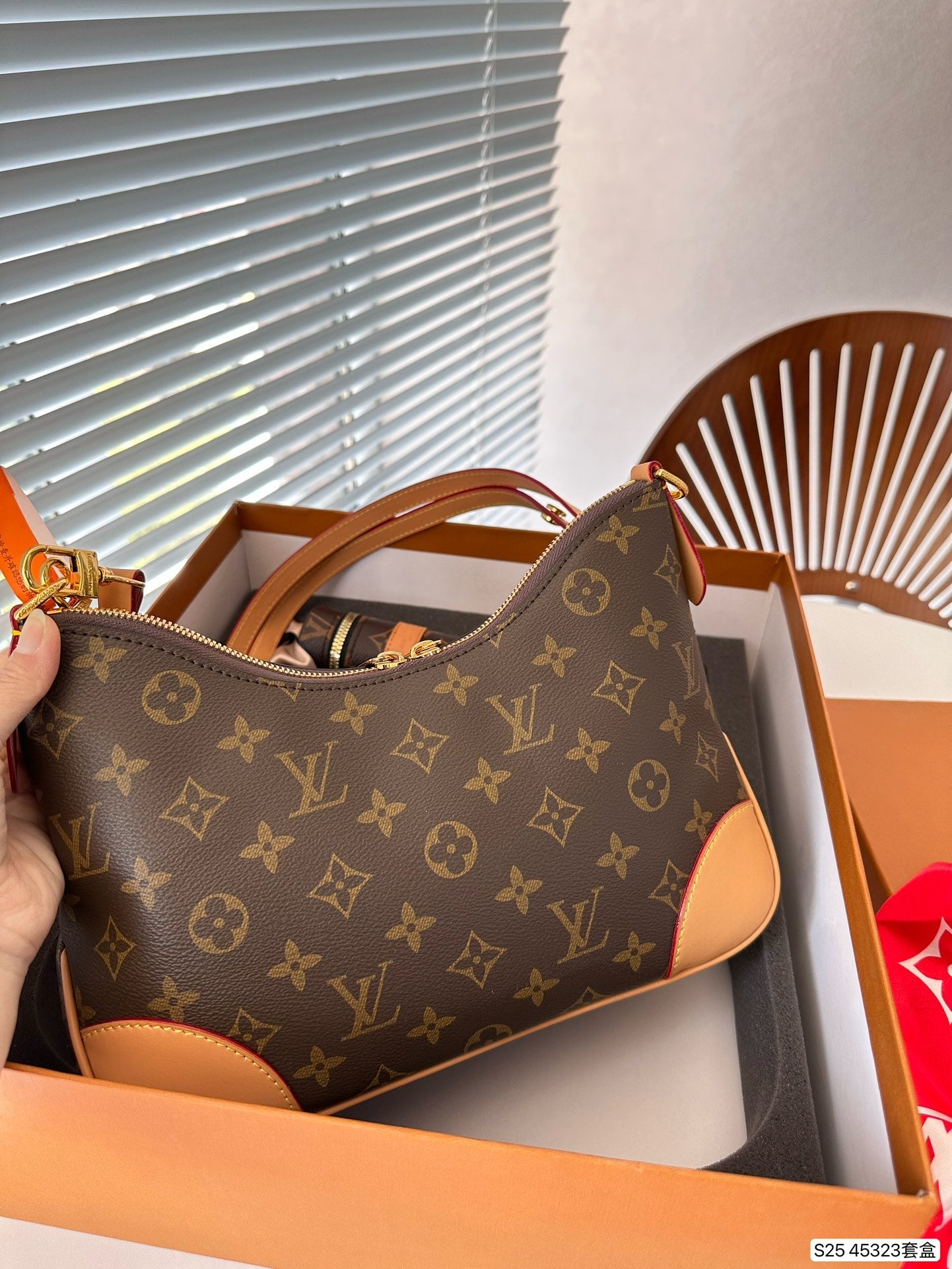 LV ホーンボックスバッグ
