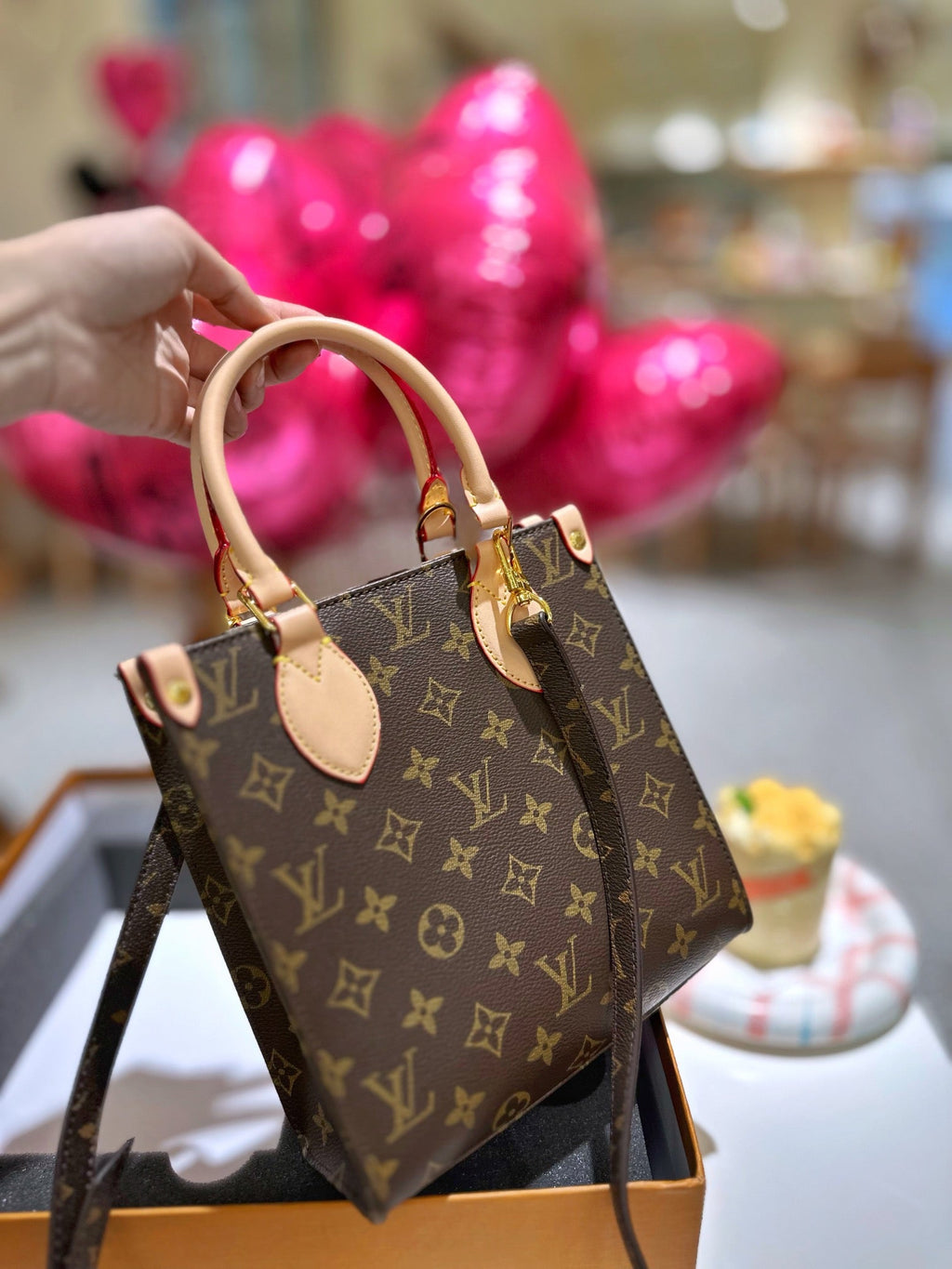 LV 中古 トートバッグ ショルダー＆クロスボディスタイル