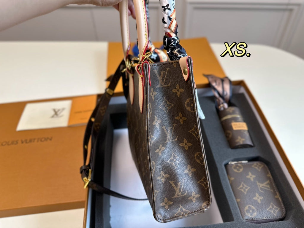 LV ルイ・ヴィトン 中世華琴スコア BB💕