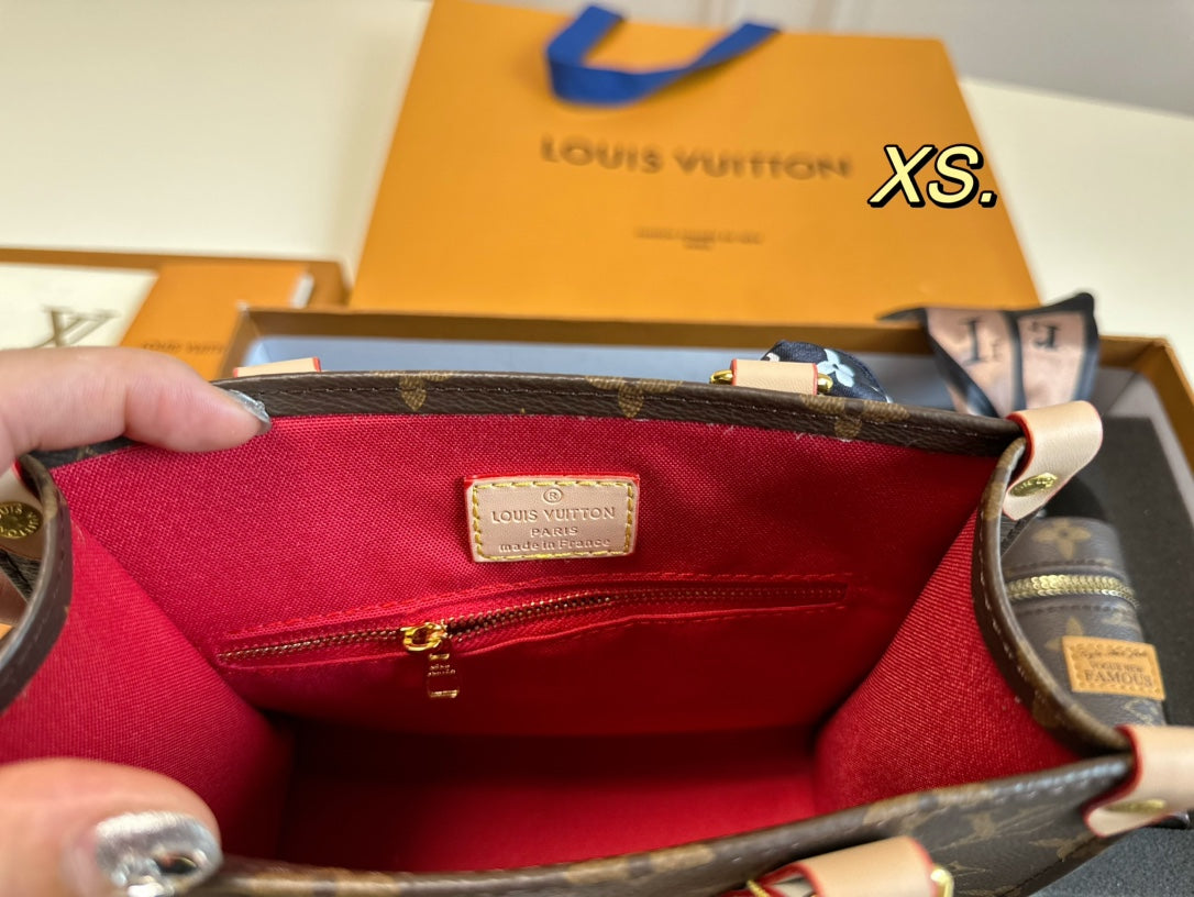 LV ルイ・ヴィトン 中世華琴スコア BB💕