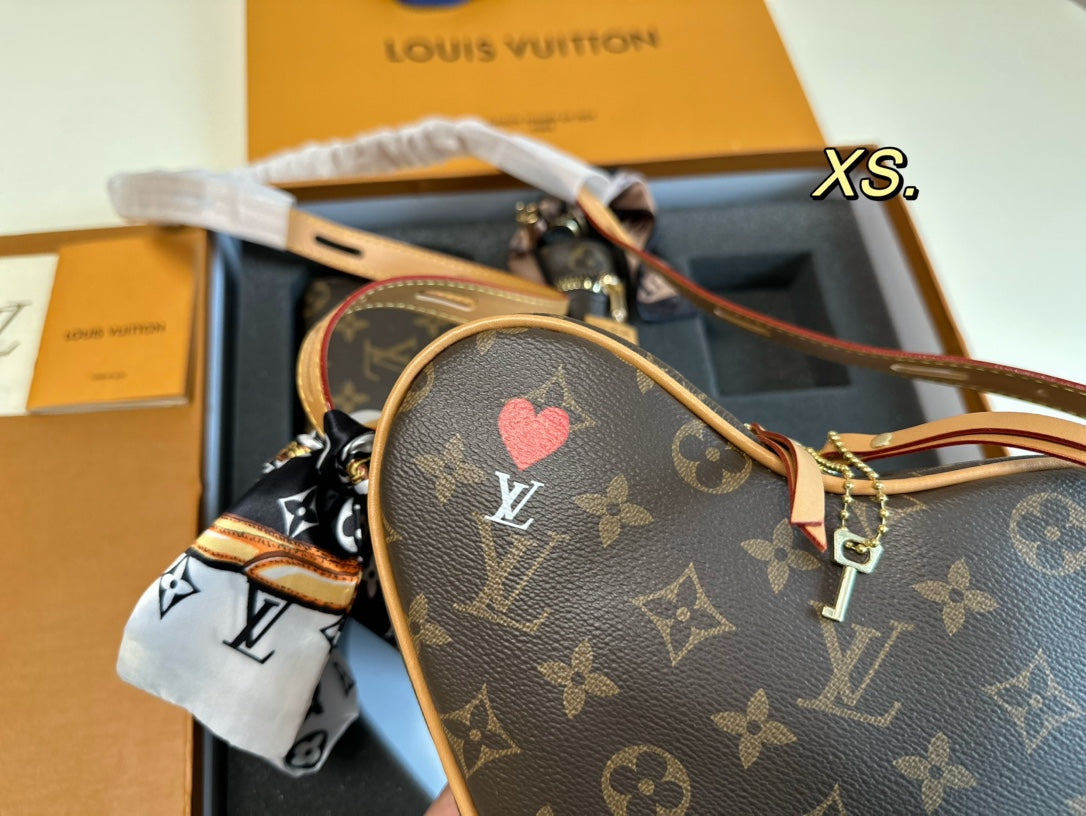 LVルイヴィトンのラブバッグ💕