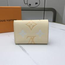 LV（ルイヴィトン）VICTORINEウォレット