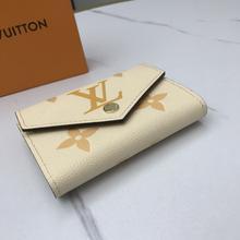 LV（ルイヴィトン）VICTORINEウォレット