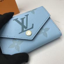 LV（ルイヴィトン）VICTORINEウォレット