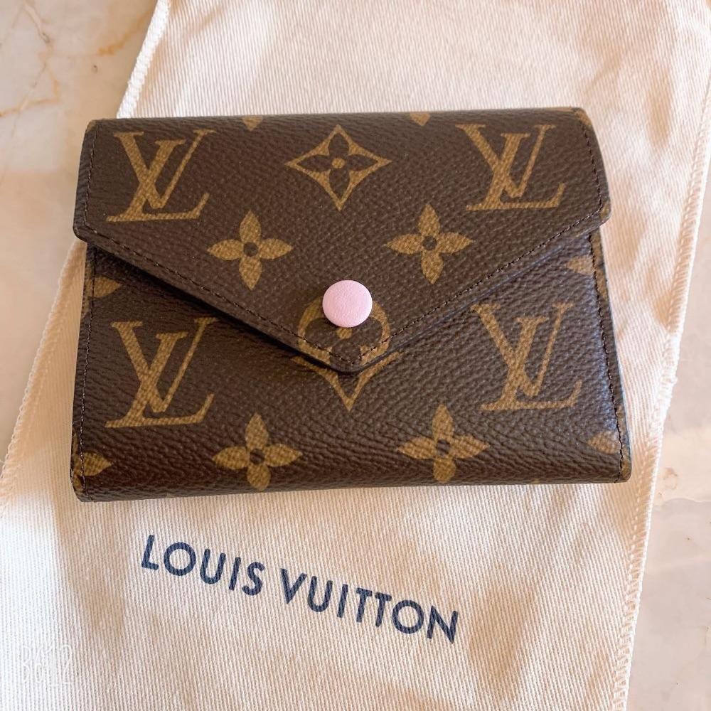 LV（ルイヴィトン） VICTORINEウォレット