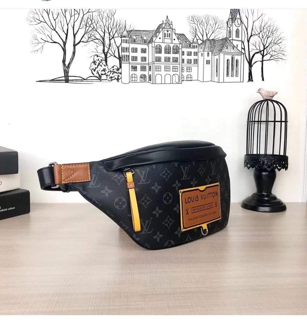 LV（ルイヴィトン）ディスカバリー・バムバッグ