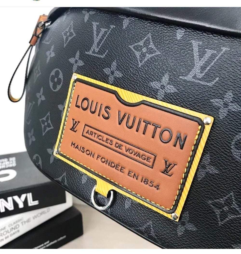 LV（ルイヴィトン）ディスカバリー・バムバッグ