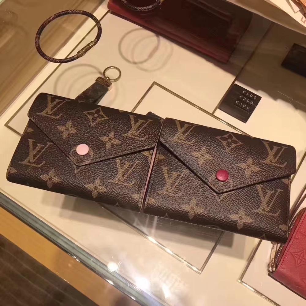 LV（ルイヴィトン） VICTORINEウォレット