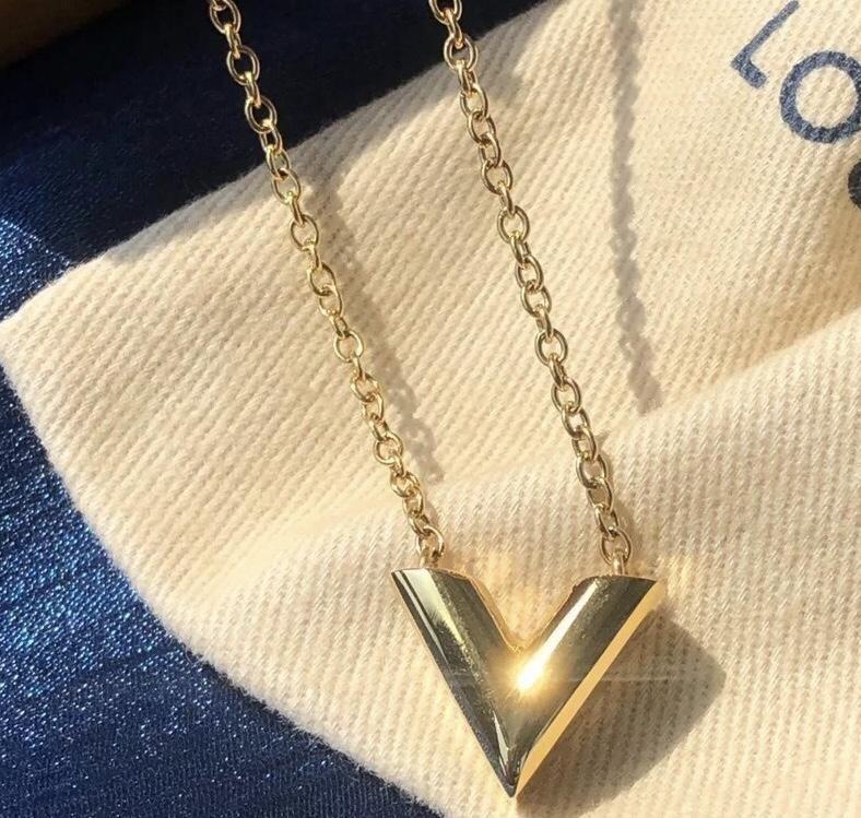 LV（ルイ・ヴィトン）ESSENTIAL V、新しいレディースネックレス/ブレスレット