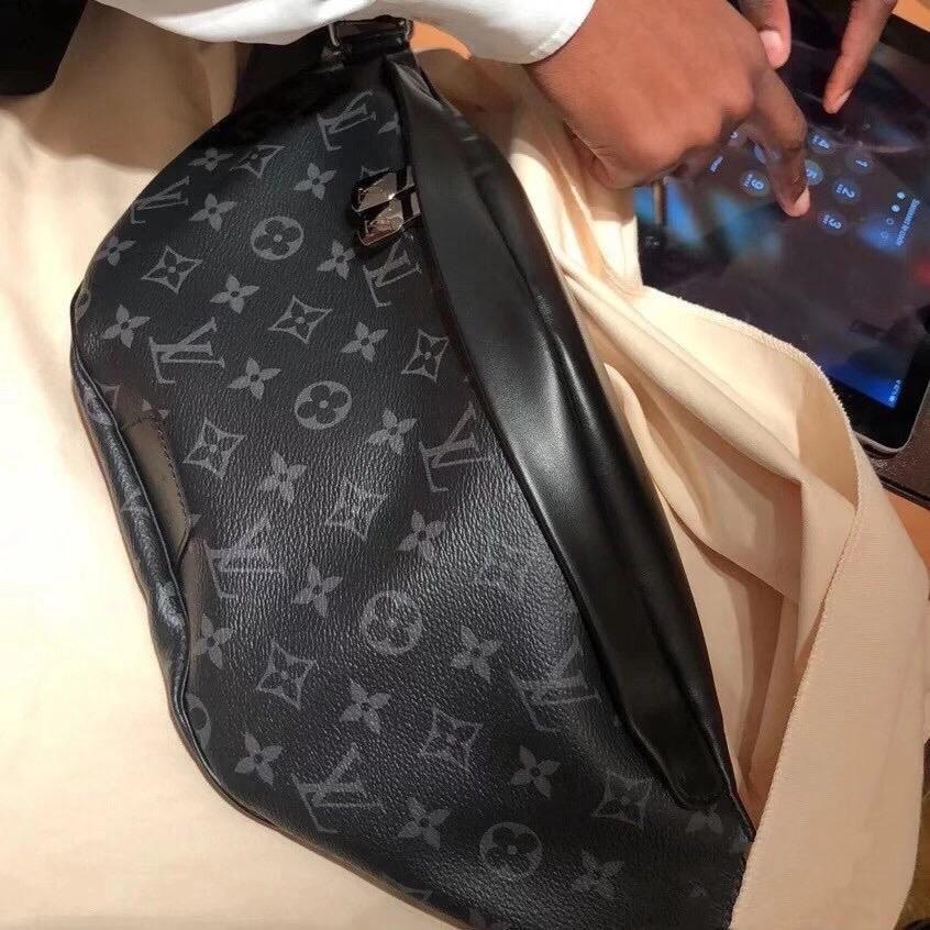 LV（ルイヴィトン）ディスカバリー・バムバッグ M44336