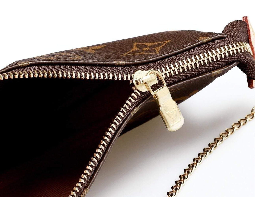 LV  ルイヴィトンMINI POCHETTE ACCESSORIESポーチ