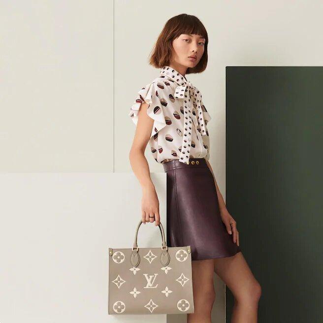LV（ルイヴィトン） ONTHEGOミディアムハンドバッグ M45495